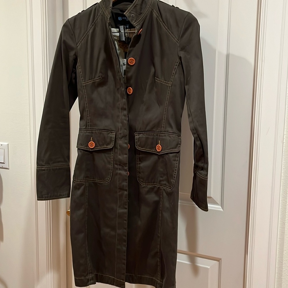 Kenneth Cole Women Long Jacket. Size XS